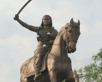 Rani Chennamma : Valiant Queen who fought against British